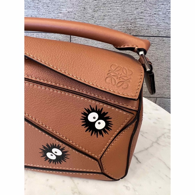 LOEWE(ロエベ)の【極美品】希少♡LOEWE×となりのトトロ　コラボバック レディースのバッグ(ショルダーバッグ)の商品写真