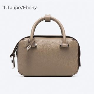 ドゥロワー(Drawer)の新品☆デルヴォー Delvaux クールボックスナノ トープ Taupe(ショルダーバッグ)