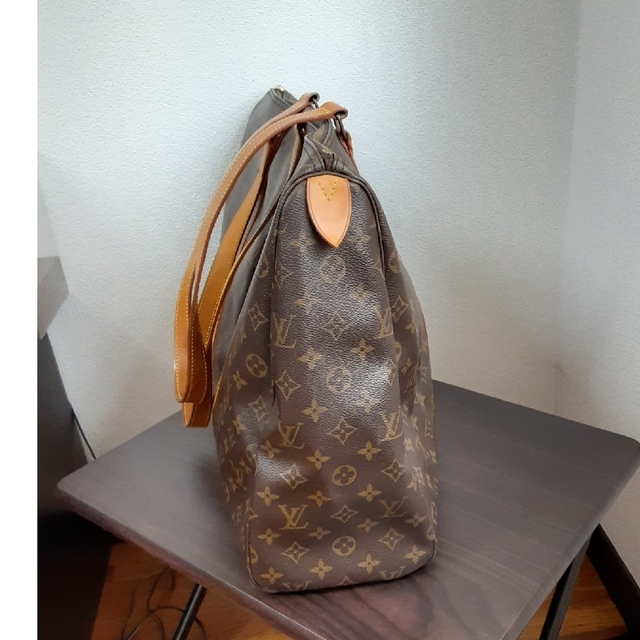 LOUIS VUITTON(ルイヴィトン)のLOUISVUITTON フラネリー50ショルダーバック レディースのバッグ(ショルダーバッグ)の商品写真