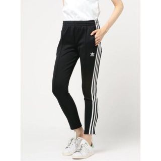 アディダス(adidas)のadidas アディダスオリジナルス　トラックパンツ　SST　CE2400(スキニーパンツ)