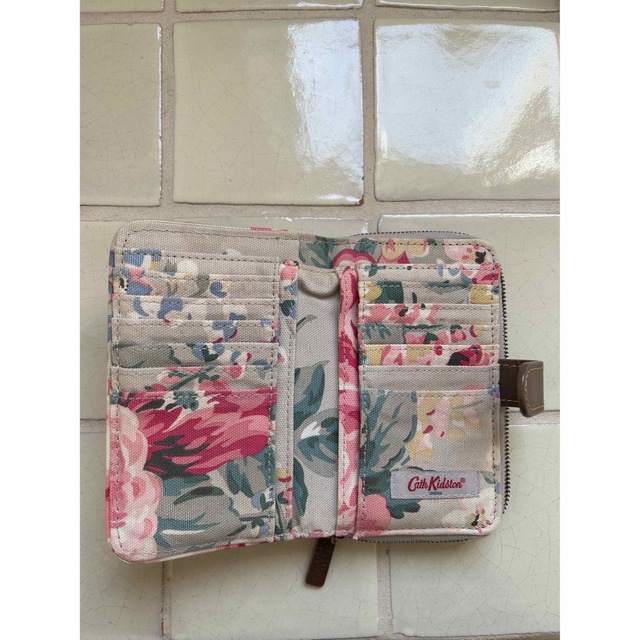 Cath Kidston(キャスキッドソン)のキャスキッドソン　財布 レディースのファッション小物(財布)の商品写真