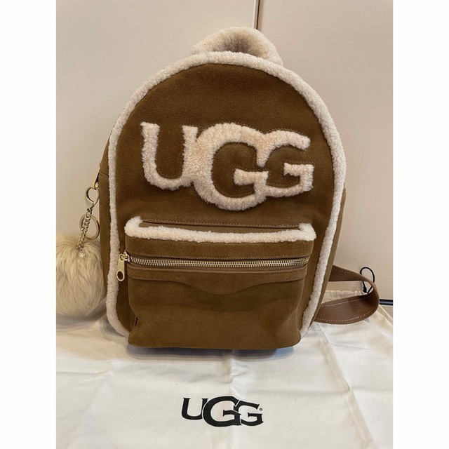 新品未使用　UGG　リュック　キャメル　モコモコ