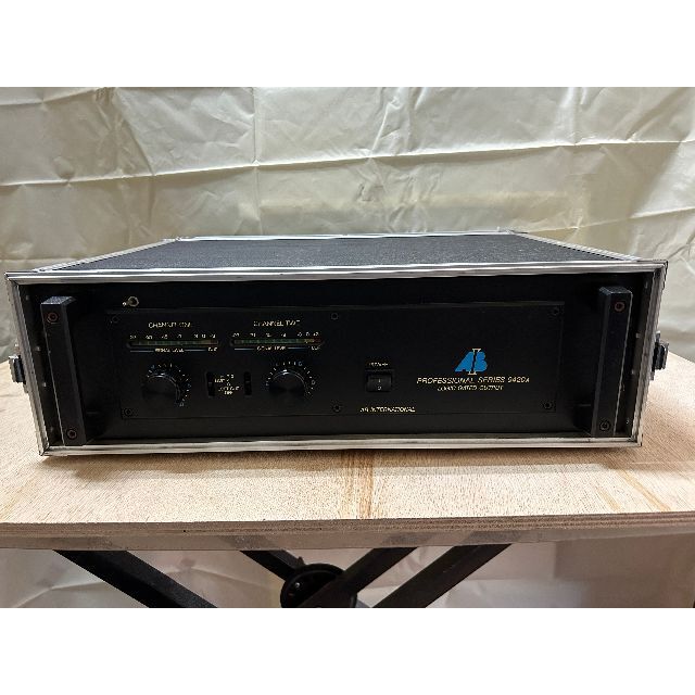 パワーアンプ AB INTERNATIONAL 9420A +ラック