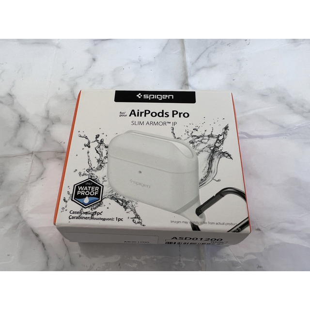 Spigen(シュピゲン)のSpigen Apple AirPods Pro2 ケース　防水 防塵　ホワイト スマホ/家電/カメラのオーディオ機器(ヘッドフォン/イヤフォン)の商品写真