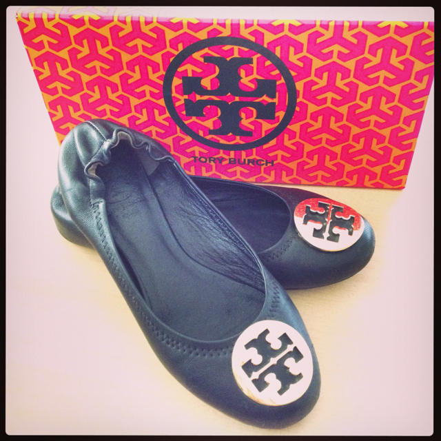 TORY BURCH フラットシューズ