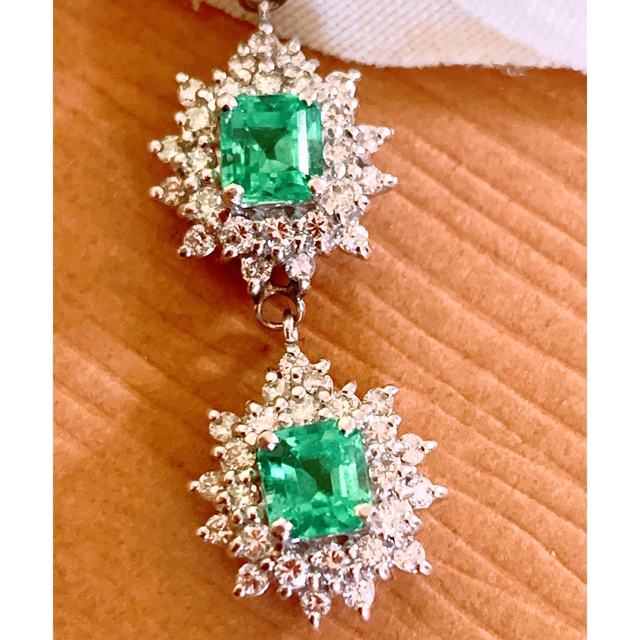 ジュエリーマキ❗️D0.70 &E0.86CT✨プラチナエメラルドダイヤネックレス-