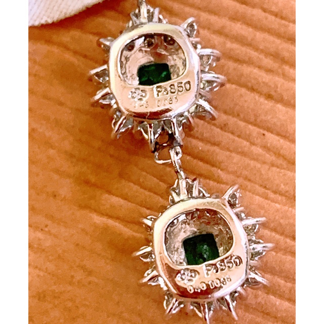 ジュエリーマキ❗️D0.70 &E0.86CT✨プラチナエメラルドダイヤネックレ