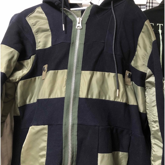 sacai(サカイ)のsacai MA-1パッチワークパーカー メンズのジャケット/アウター(ブルゾン)の商品写真