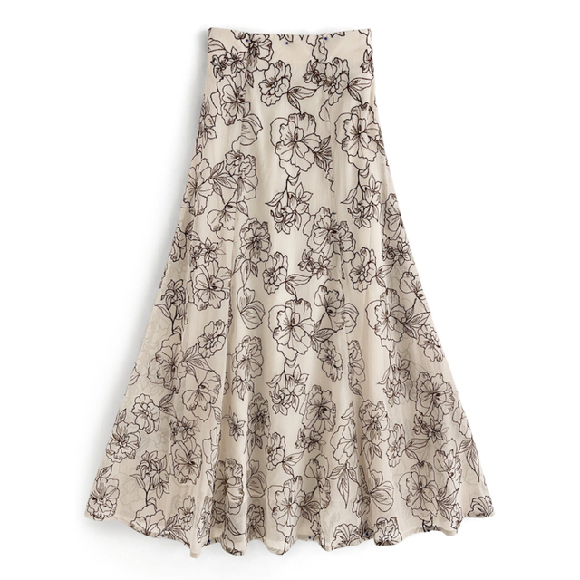 GRL(グレイル)のGRL グレイル　花柄刺繍フレアスカート　アイボリー レディースのスカート(ロングスカート)の商品写真