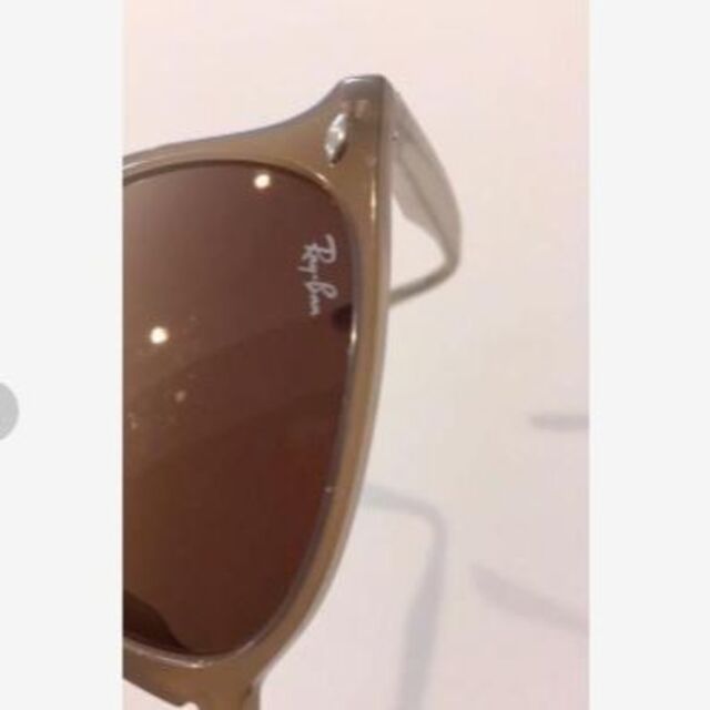 Ray-Ban サングラス　RB4259　モカ　ベージュライト メンズのファッション小物(サングラス/メガネ)の商品写真