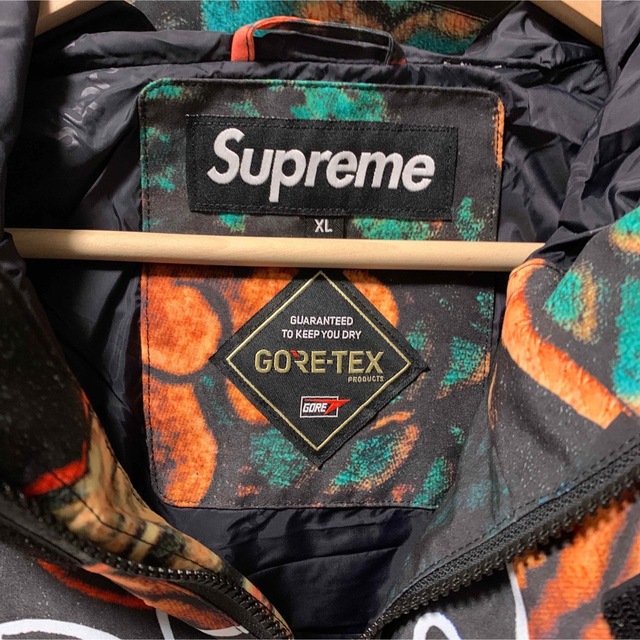 Supreme - Supreme Sacred Heart GORE-TEX Shell Jktの通販 by Supreme - Supreme Sacred Heart GORE-TEX Shell Jktの通販 by