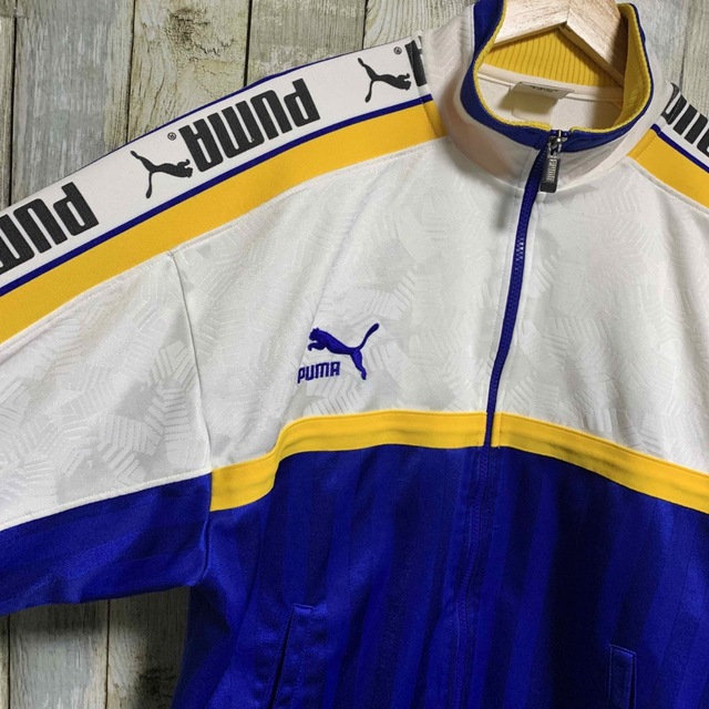 PUMAプーマ トラックジャケット 2
