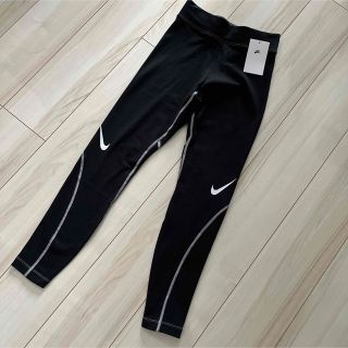 ナイキ(NIKE)の新品　ナイキ　スウィッシュ　ハイライズ　レギンス　Sサイズ　ブラック(レギンス/スパッツ)