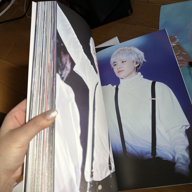 BTS suga マスター写真集 3