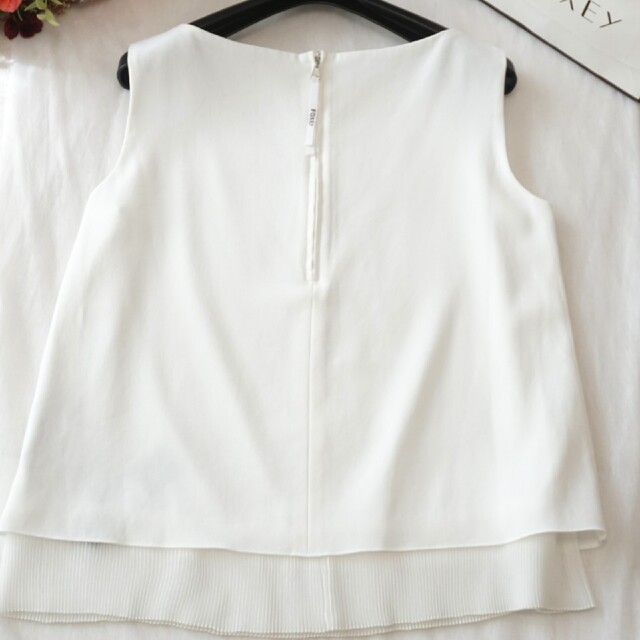 フォクシー♡プチプリーツ トップス 【破格値下げ】 www.sisteplant.com