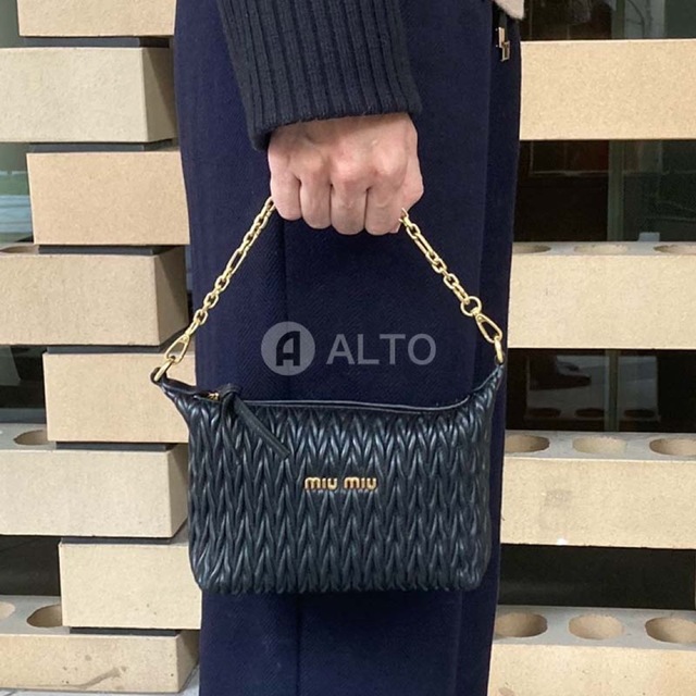 マテラッセレザー ミニバッグ ミニショルダー | www.jarussi.com.br