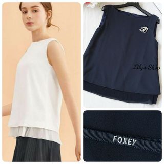 フォクシー(FOXEY)のフォクシー♡プチプリーツ トップス(シャツ/ブラウス(半袖/袖なし))