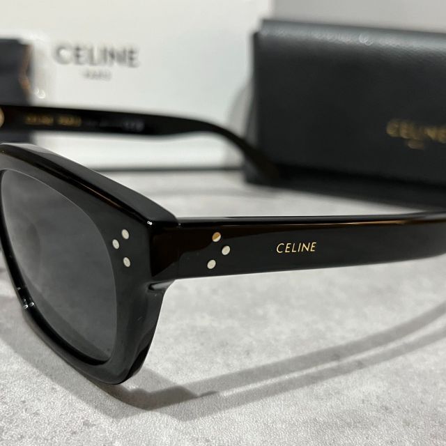 大人気商品 新品 セリーヌ CL40232I 01A メガネ サングラス - 通販