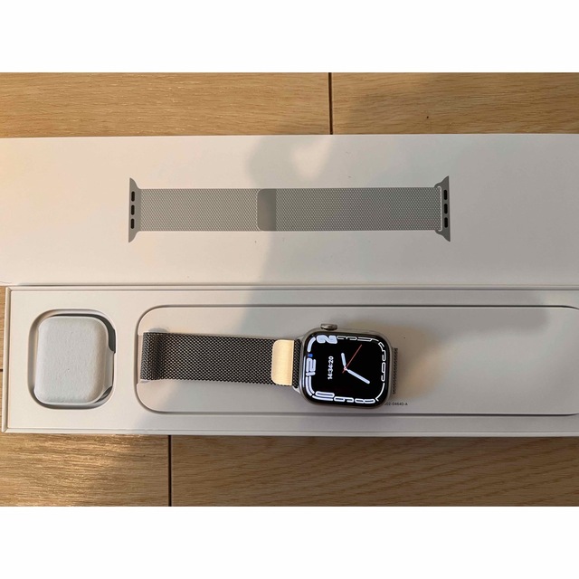 Apple Watch(アップルウォッチ)のApple Watch 7 Cellular 41mmシルバーステンレス メンズの時計(腕時計(デジタル))の商品写真