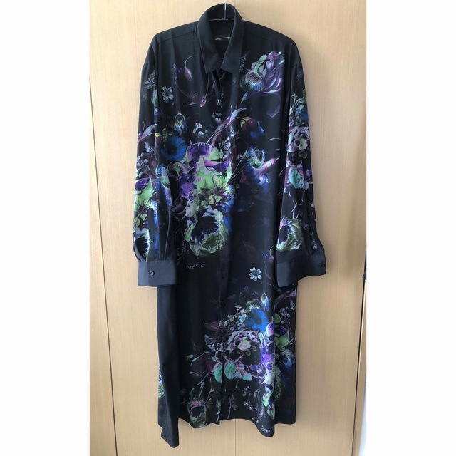 正規品取扱店 LAD MUSICIAN 花柄 ロングシャツ - トップス 正規品取扱店 LAD MUSICIAN 花柄 ロングシャツ - トップス