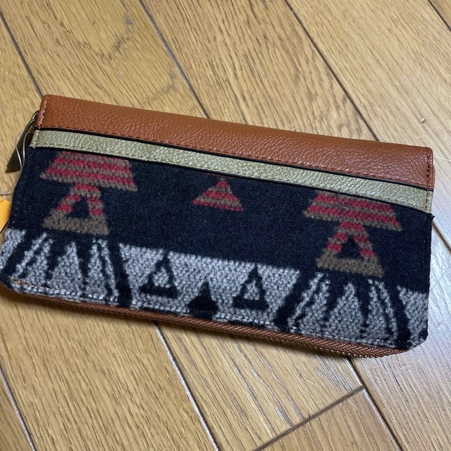 titicaca(チチカカ)の未使用 Amina 長財布 チャイハネ チチカカ レディースのファッション小物(財布)の商品写真