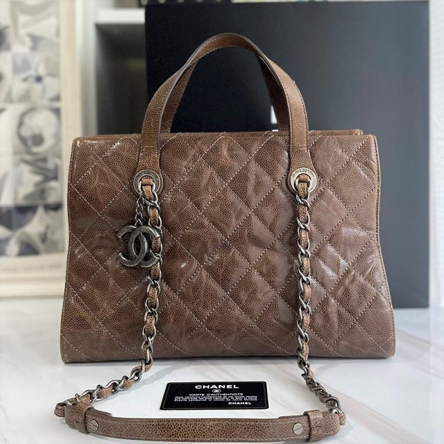 華麗 CHANEL 美品☆ シャネル キャビアスキン マトラッセ 2way ハンドバッグ 18番台 ハンドバッグ 