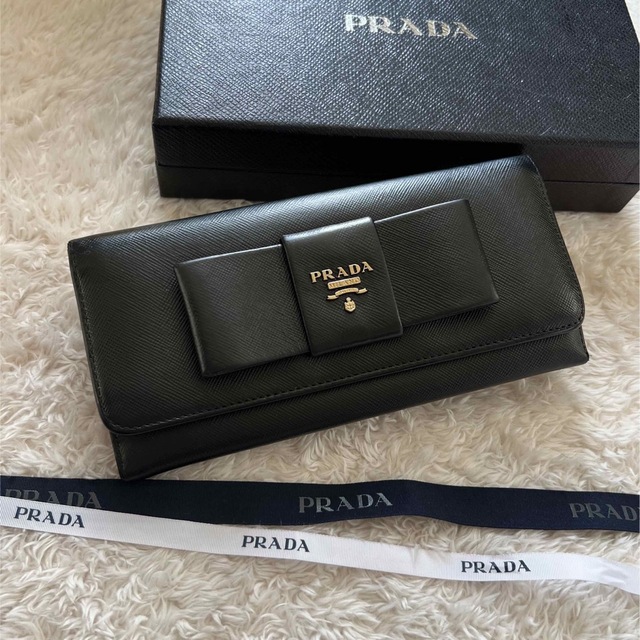 美品 PRADA プラダ 2つ折り 長財布 財布 ファッション小物 レディース