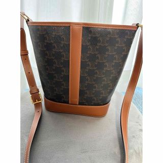 セリーヌ(CELINE)のトリオンフ キャンバス スモール バケット / キャンバス&カーフスキン(ショルダーバッグ)