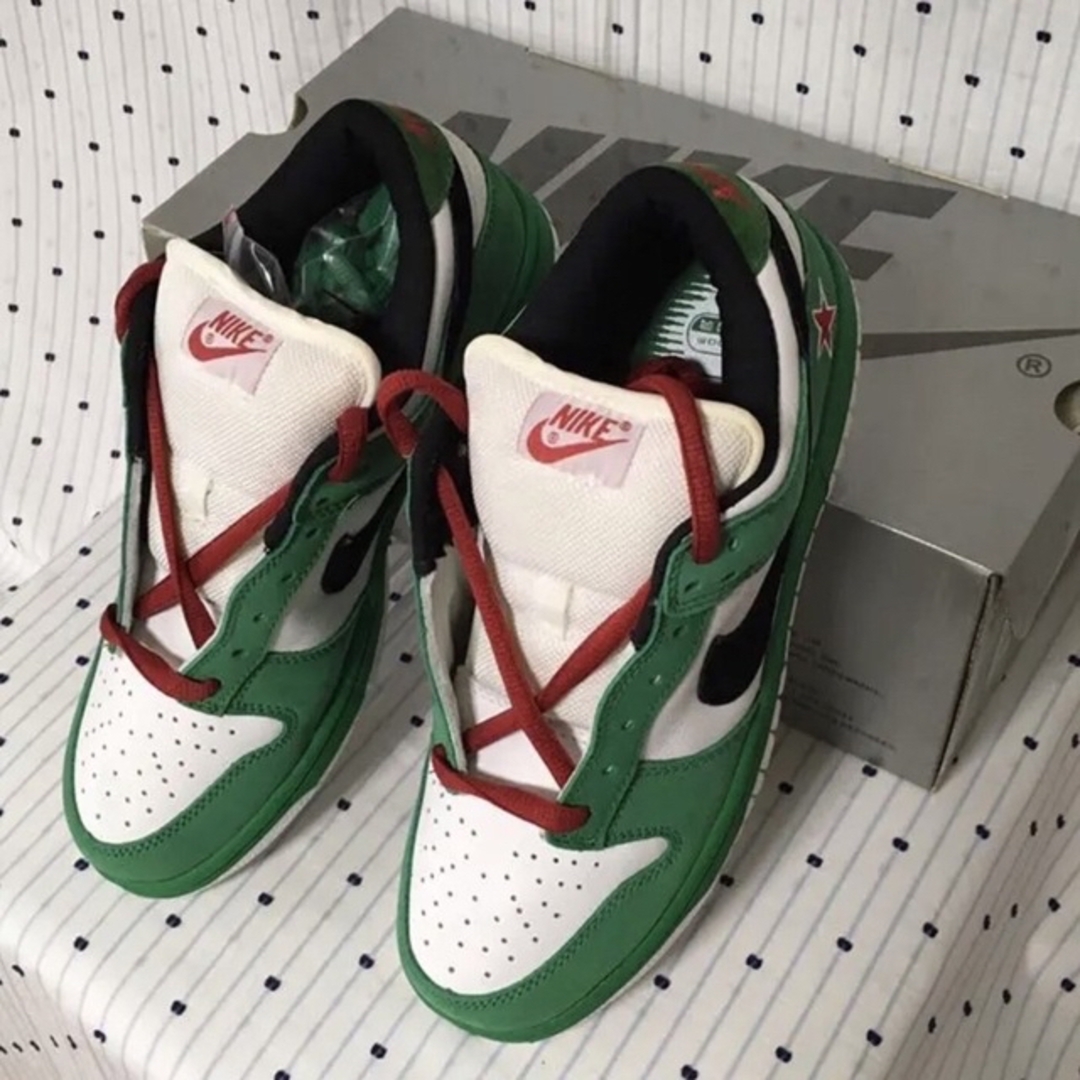 NIKE - NIKE ナイキ 限定激レア sk8 DUNK SBハイネケン 27cm US9 NIKE - NIKE ナイキ 限定激レア sk8 DUNK SBハイネケン 27cm US9