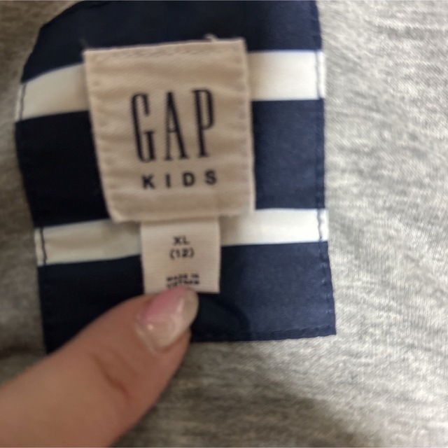 GAP(ギャップ)の【150】GAPストライプウィンドブレーカー キッズ/ベビー/マタニティのキッズ服女の子用(90cm~)(ジャケット/上着)の商品写真