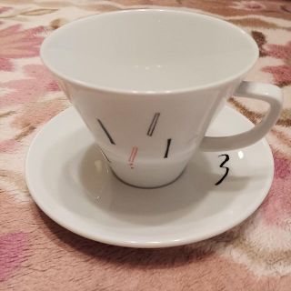 イデー(IDEE)の☆カフェタイム☕に！　「マキシム」IDÉEプロデュース　カップ＆ソーサー☆(グラス/カップ)