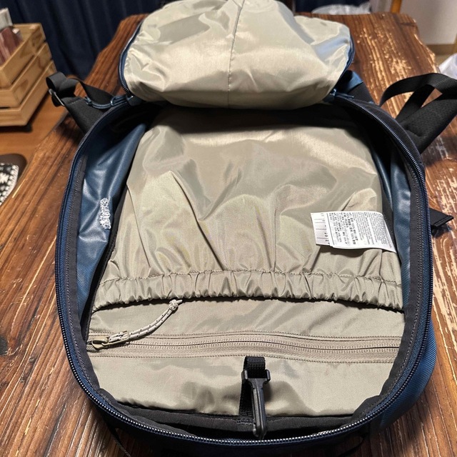 正規販売店
 Arc’teryx マンティス mantis 価格比較 26L 26 ザック 国内発送【Arc バッグ 4