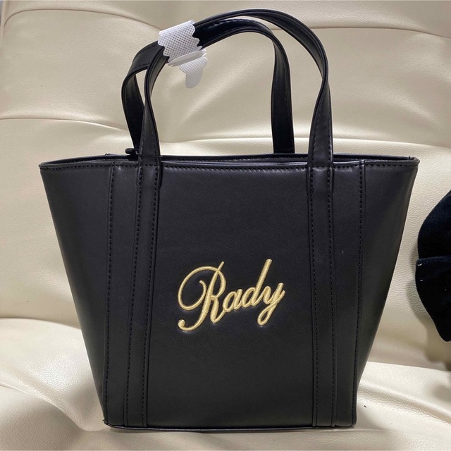Rady(レディー)のRadyロゴトートバッグ レディースのバッグ(トートバッグ)の商品写真