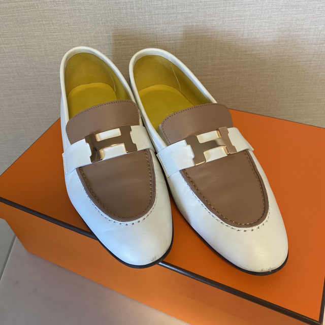 通販激安】 Hermes - エルメス モカシン パリ カーフ ベージュホワイト