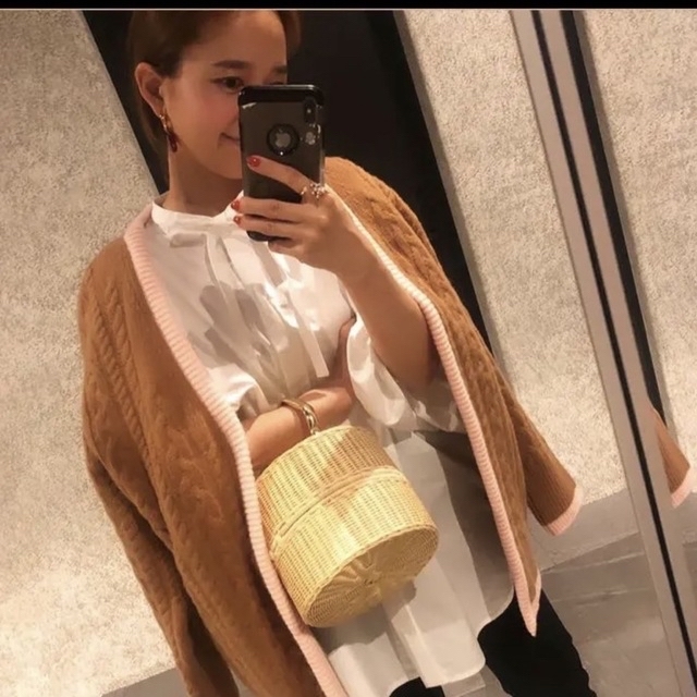 完売品♡yori ヨリ ファンシーヘムケーブルカーディガン キャメル