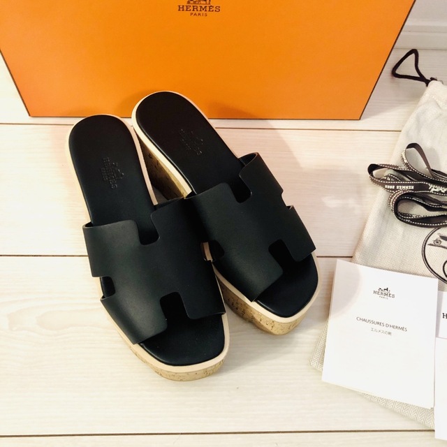 人気デザイナー Hermes コルク ウェッジサンダル 36 エズ HERMES 新品