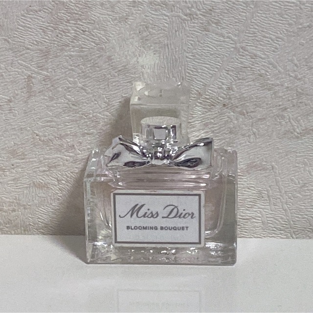 Dior(ディオール)のミスディオール ブルーミングブーケ(5ml) コスメ/美容の香水(香水(女性用))の商品写真