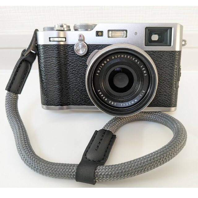 FUJIFILM　X100F　シルバー　（シャッター回数500）