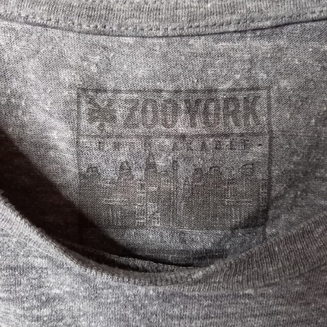 ZOO YORK(ズーヨーク)のZOO YORK　クルーネック　プリントTシャツ　半袖　ビッグプリント　グレーL メンズのトップス(Tシャツ/カットソー(半袖/袖なし))の商品写真