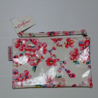 キャスキッドソン(Cath Kidston)の【新品】フラットポーチ フラットパース キャス・キッドソン さくら(ポーチ)