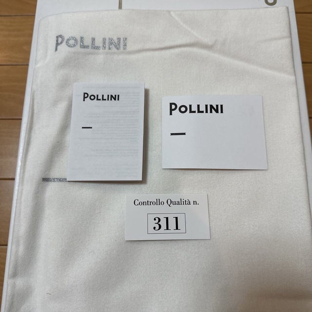 新品　POLLINIポリーニ　スニーカー　イタリア製　販売価格67,540円
