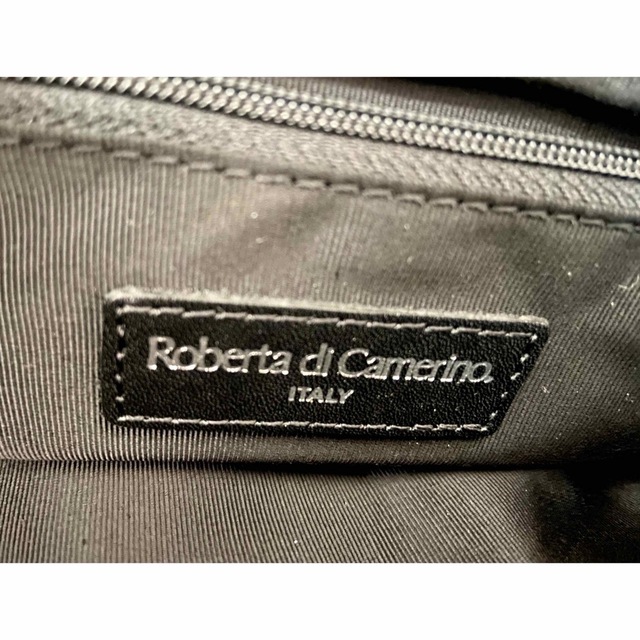 ROBERTA DI CAMERINO(ロベルタディカメリーノ)の☆新品未使用☆ ロベルタディカメリーノバック レディースのバッグ(ハンドバッグ)の商品写真