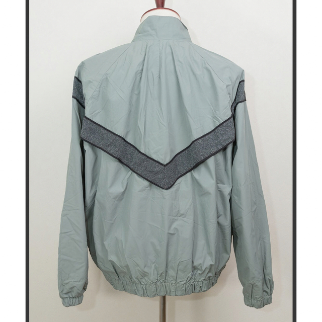 新品　IPFUトレーニングジャケットXL-LONG メンズのジャケット/アウター(ミリタリージャケット)の商品写真