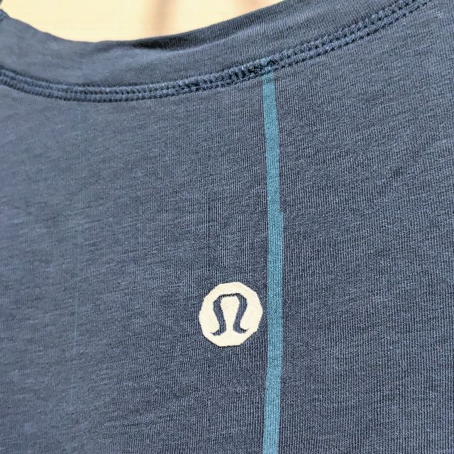 lululemon(ルルレモン)のルルレモン【07】lululemon　ロングTシャツ メンズのトップス(Tシャツ/カットソー(七分/長袖))の商品写真