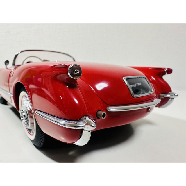 Aaオートアート/'54Chevyシボレー Corvetteコルベット 1/18 ミニカー Aaオートアート/'54Chevyシボレー Corvetteコルベット 1/18 ミニカー