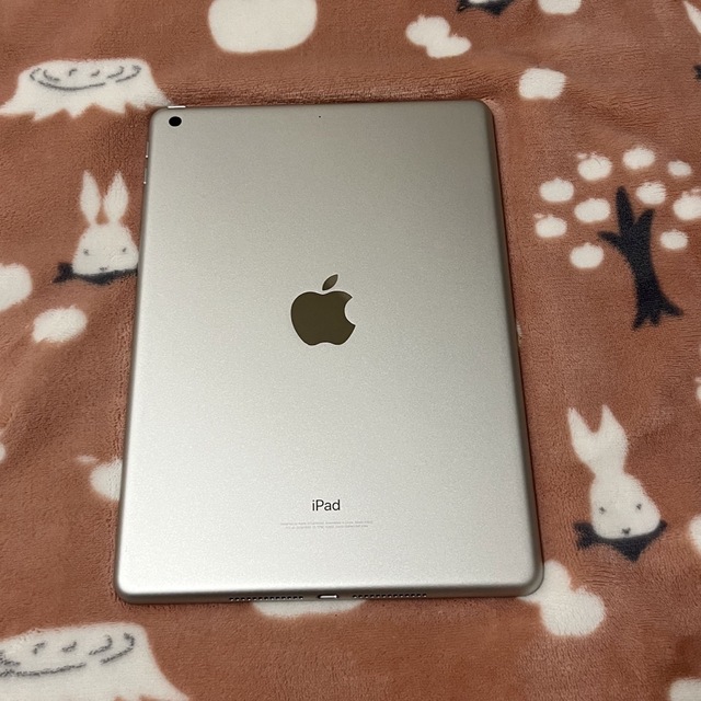 iPad(アイパッド)のほぼ未使用★iPad 第6世代 128GB WiFi★ スマホ/家電/カメラのPC/タブレット(タブレット)の商品写真