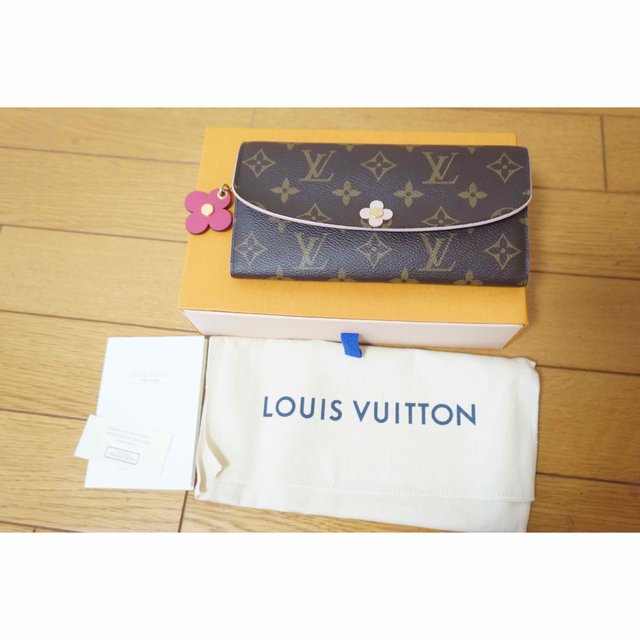 LOUIS VUITTON(ルイヴィトン)のルイ・ヴィトン  モノグラム フラワー 長財布  レディースのファッション小物(財布)の商品写真