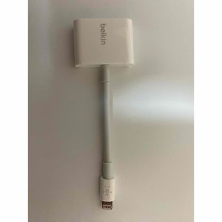 アイフォーン(iPhone)のBelkin ライトニング & 3.5mmオーディオ デュアルアダプター(ストラップ/イヤホンジャック)