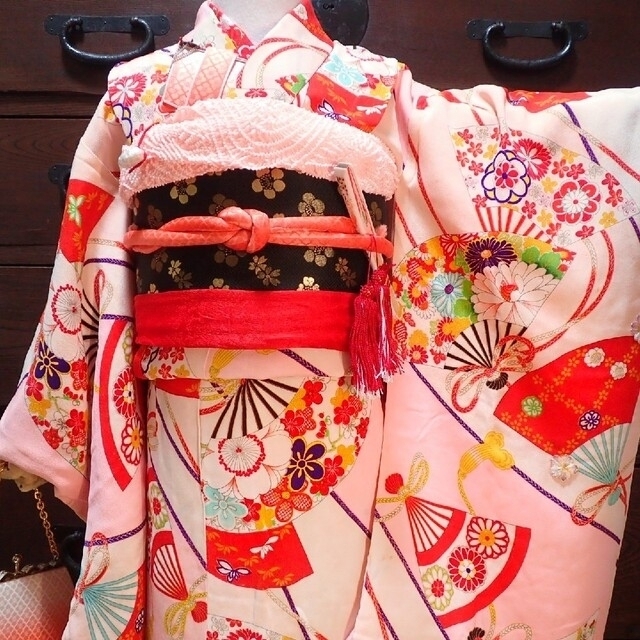 ☆sold out☆ 7歳 レトロ正絹白ピンク花扇 七五三 お着物フルセット