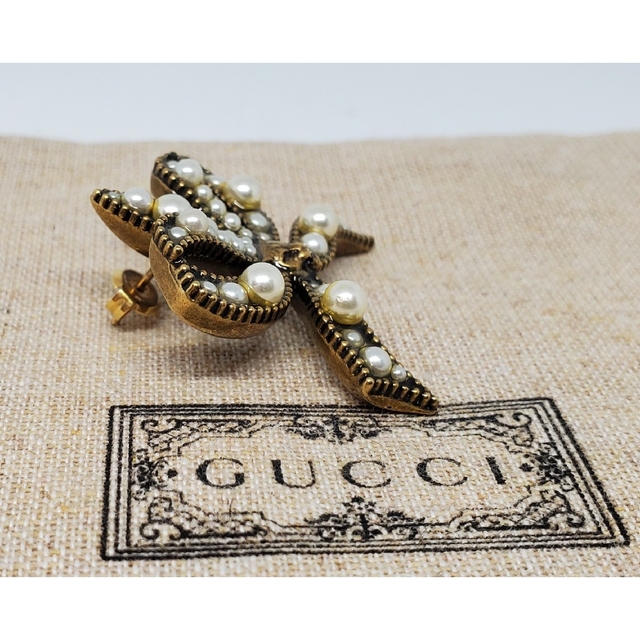 Gucci - 【超レア廃盤品】GUCCI キャット パール リボンモチーフ